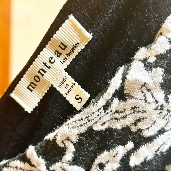 Monteau black and white flower dropwaist dress. Size small - Picture 3 of 4